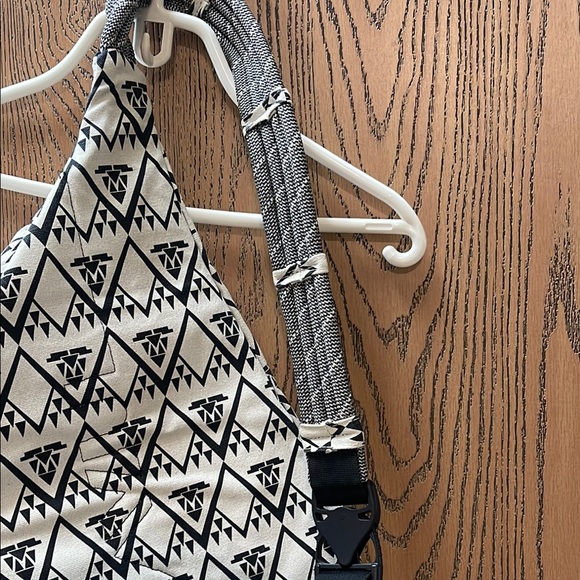 (NWOT) Kavu Black and White Geometric Bags main image 2
